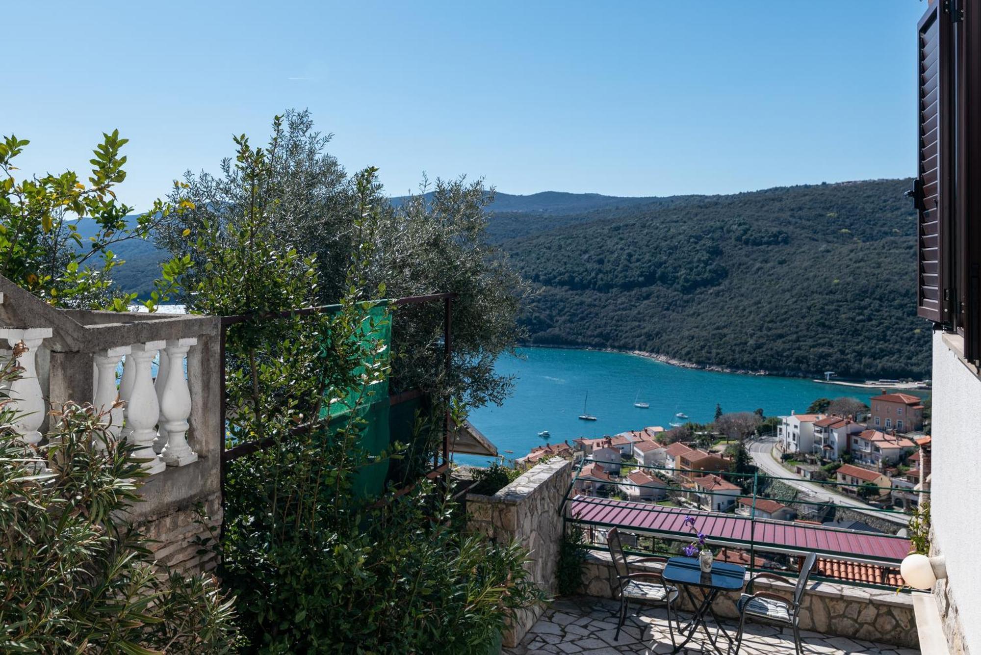 Apartments With A Parking Space Rabac, Labin - 7622 Exterior foto