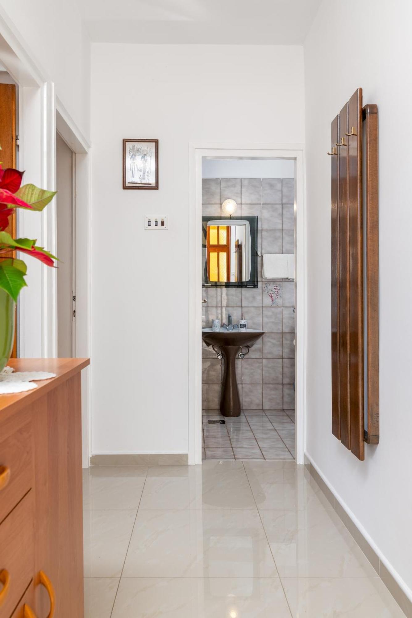 Apartments With A Parking Space Rabac, Labin - 7622 Exterior foto